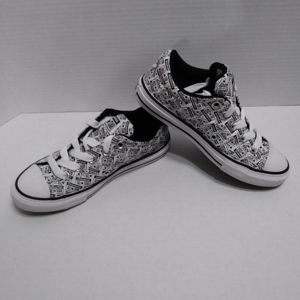 Converse Chuck Taylor All Star Street License Plate - Picture 6 of 15